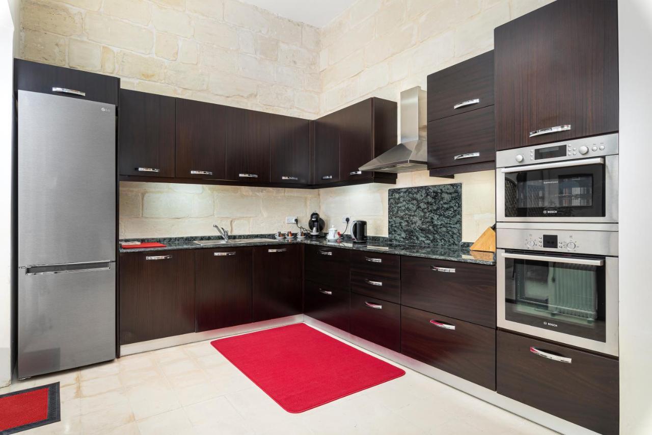 Traditional & Modern Maltese Townhouse - Rooftop Terrace And Sea Views, Close To Birgu Waterfront Cospicua 外观 照片