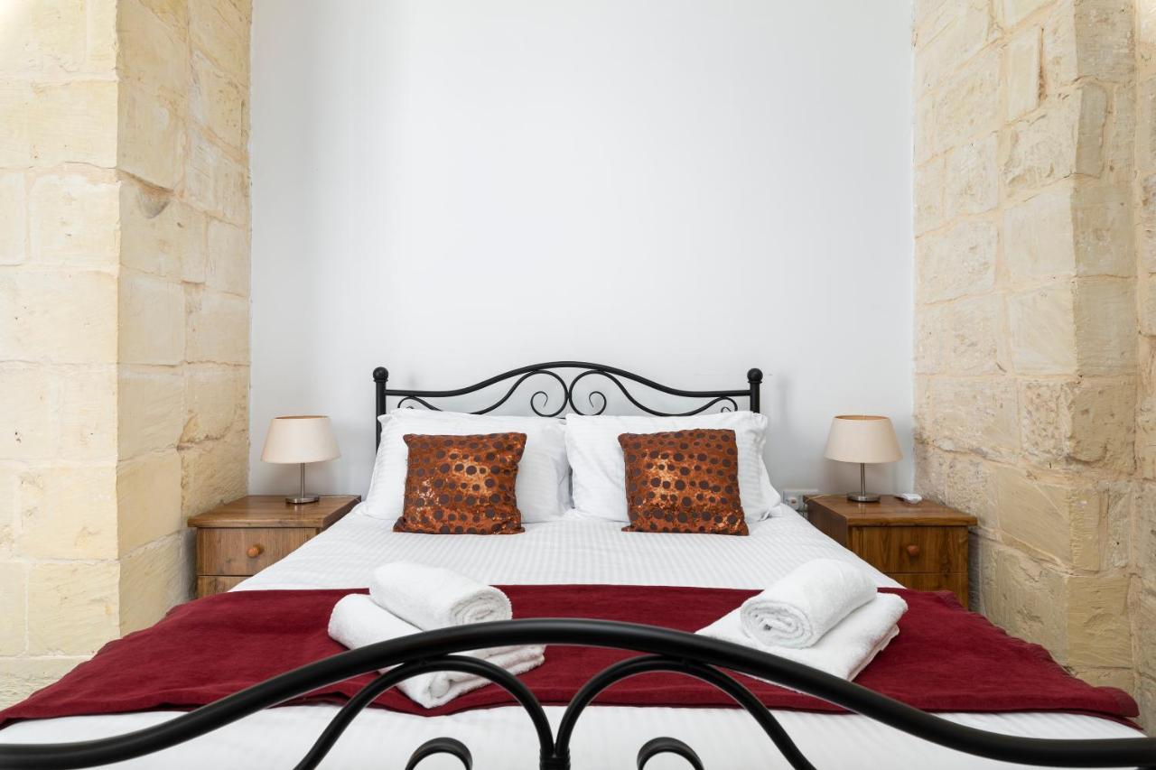 Traditional & Modern Maltese Townhouse - Rooftop Terrace And Sea Views, Close To Birgu Waterfront Cospicua 外观 照片