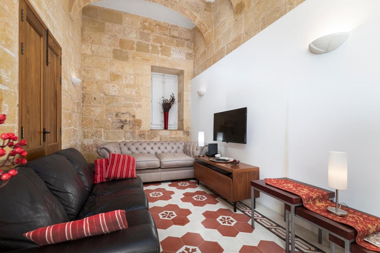 Traditional & Modern Maltese Townhouse - Rooftop Terrace And Sea Views, Close To Birgu Waterfront Cospicua 外观 照片